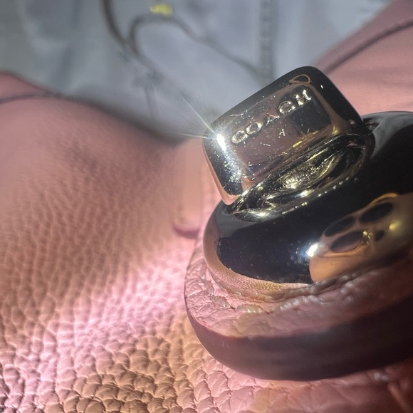 Coach Edie Turnlock. Pink Pebbled leather. - Picture 16 of 16